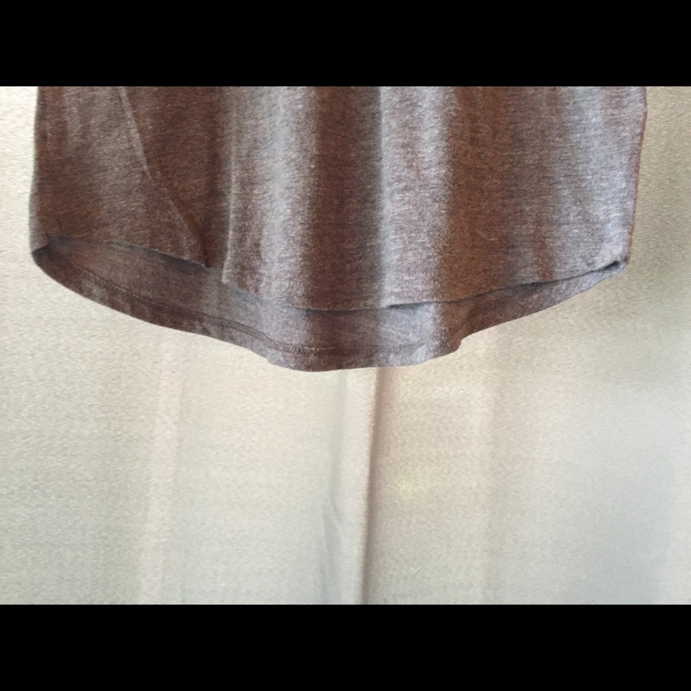 Lula Roe “Randy tee Size Medium - Picture 4 of 8